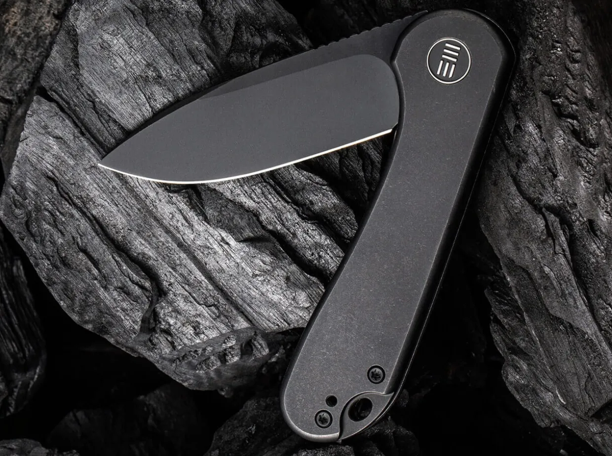 Elementum Titanium Black