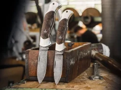 Junior Scout Spearpoint Curly Birch Damascus